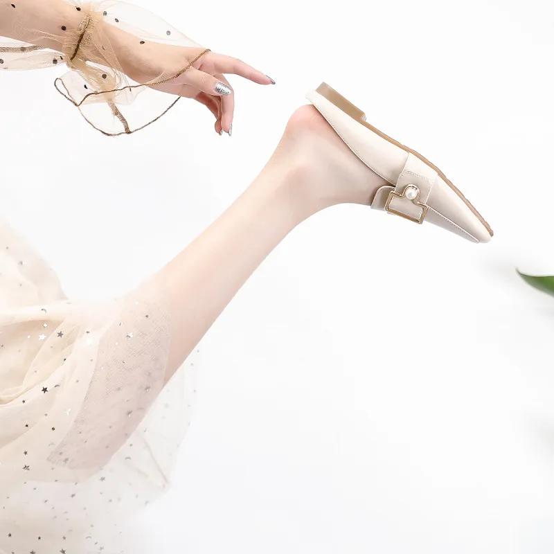 Новые женские тапочки повседневная обувь модные женские кожаные мокасины без каблука туфли без застежек летние уличные легкие женские прогулочные туфли