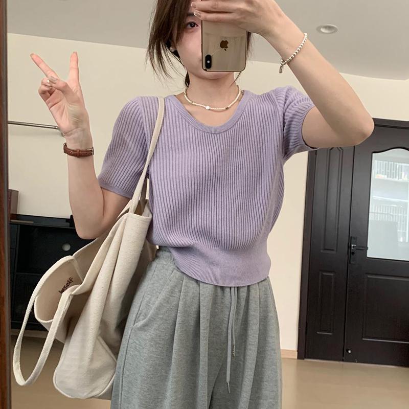 2025 Весна Повседневный трикотажный топ с U-образным вырезом и короткими рукавами в корейском стиле - Однотонный