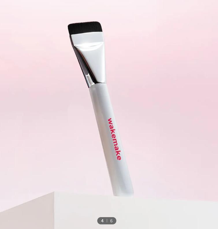 WAKEMAKE Spatula Wide Foundation Brush (NEW)