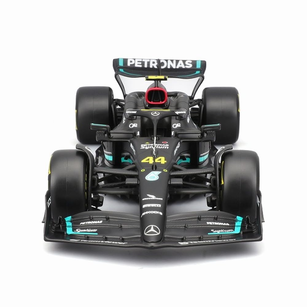 Bburago 1/24 Scale Mercedes-AMG Petronas F1 Team W14 (2023) E-Performance No. 44 with L. Hamilton Figure (Window Box) - Finished Model (BUR28037H)