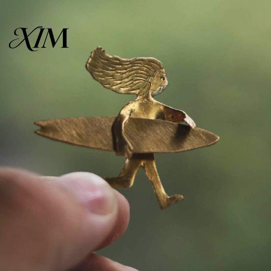 Scarf Brooch Pin 2/3/5Pcs Retro Surfing Girl Pin, Holding Surfboard Alloy Badge, Decorative for Clothing Bags Scarves Sweaters