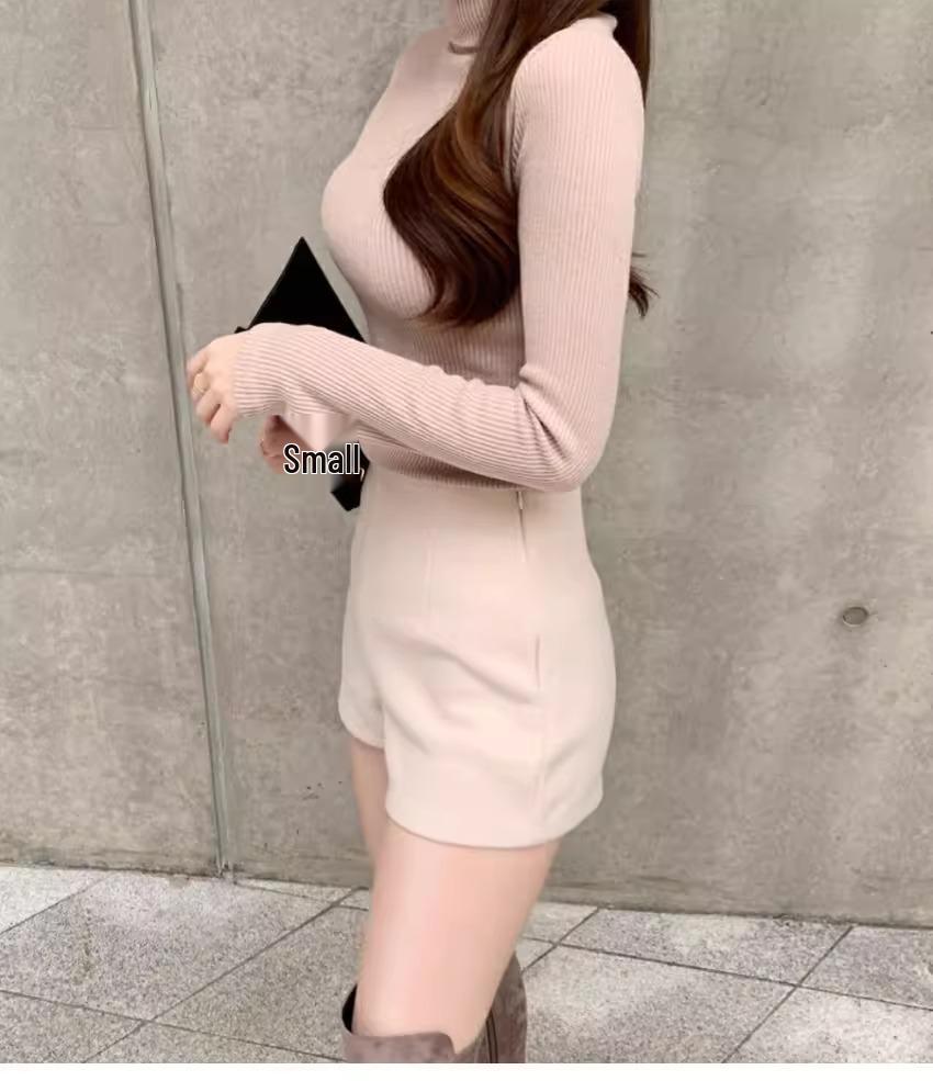 2023 Женские шерстяные черные шорты А-силуэта с высокой посадкой: Осенне-зимние облегающие повседневные шорты-бутсы в корейском стиле