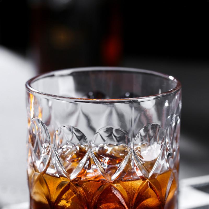 Houseware Premium Crystal Whiskey Glasses Drinking Glasses Lead-free Glass Engraved Cognac Glass Perfect for Cocktail Juice