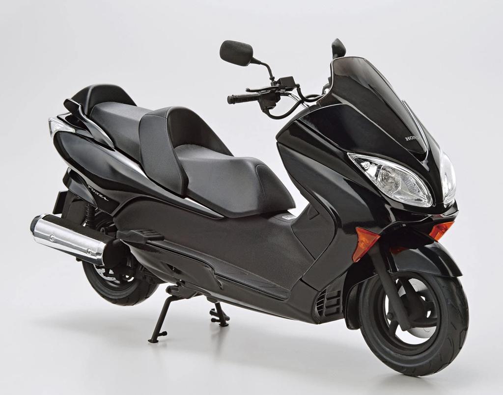 Пластиковая модель AOSHIMA 1/12 Серия Мотоциклов №26 HONDA MF08 Forza 2006