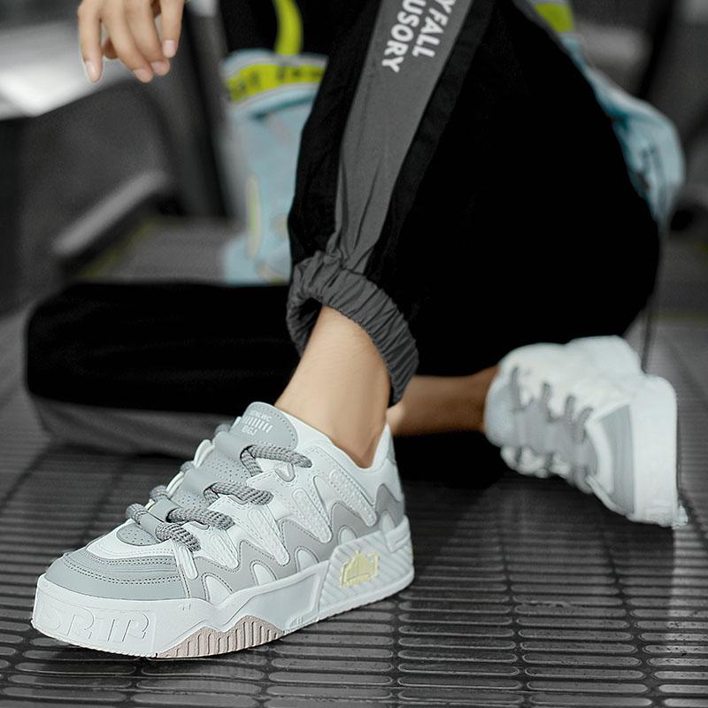 Fashion PARZIVAL New Men's Shoes Autumn Trend Male Retro Board Shoes Vulcanized Sneakers All-match Sports Casual Shoes Zapatillas Hombre