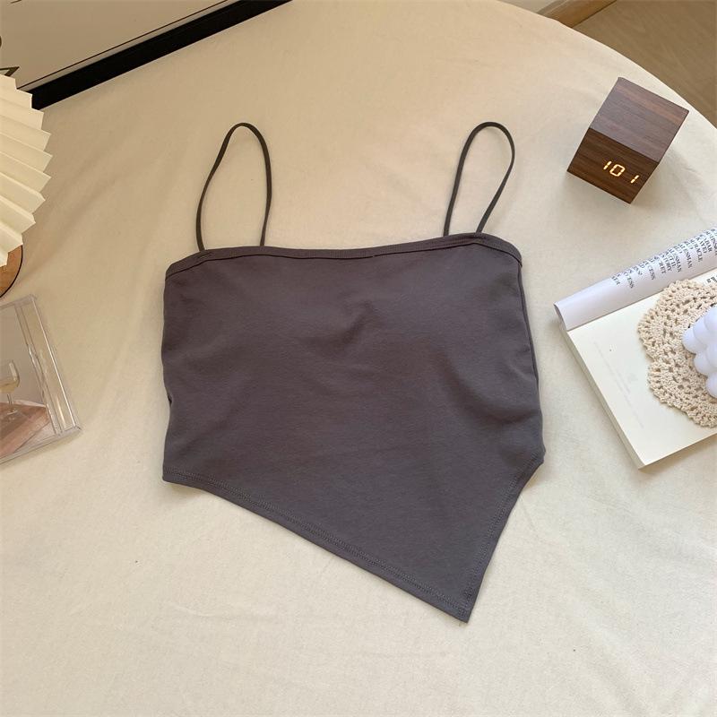 Сладкий и пряный женский жилет с открытой грудью и небольшой бретелькой через шею с фиксированной чашкой, собранной для предотвращения легкой вентиляции