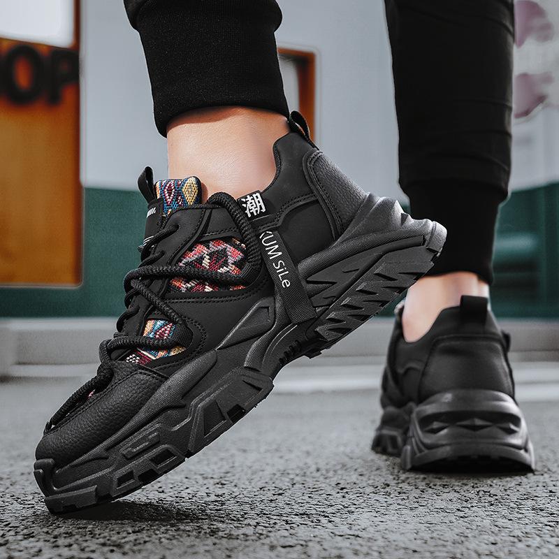 2025 new spring breathable net shoes trendy brand versatile casual sports shoes student non-slip height increase trendy men's dad shoes