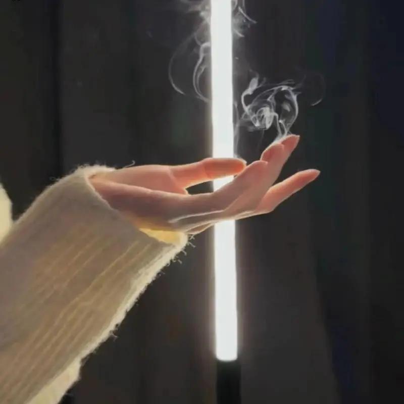 Finger Smoke Magic Trick – Smoke Illusion Prop for Magicians, Hand Trick Smoke Effect
