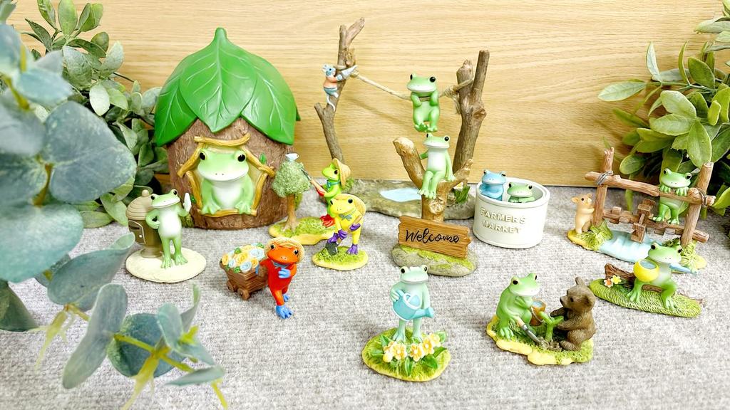 DAIKAI Kopo Frog Stepping On a Water Wheel