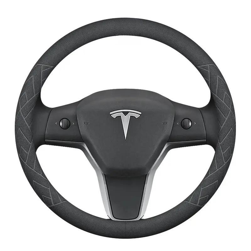 Зимняя плюшевая оплетка на руль Tesla Model 3/Y/S – Всесезонный хват