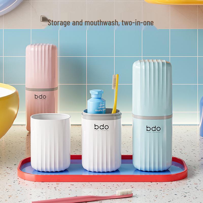 Дорожный набор для зубной щетки и стаканчика для полоскания рта