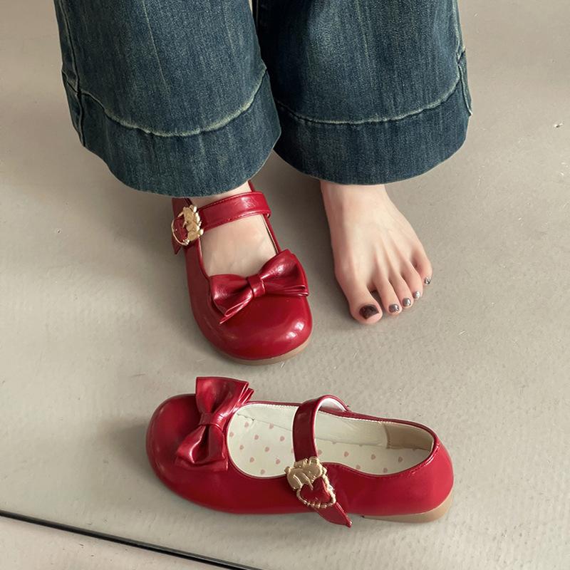Модная обувь на танкетке из маленькой кожи, с круглым носком, с сумкой на носке, туфли-лодочки, женские, летние, в французском стиле, фея, универсальные, туфли Мэри Джейн, тренд