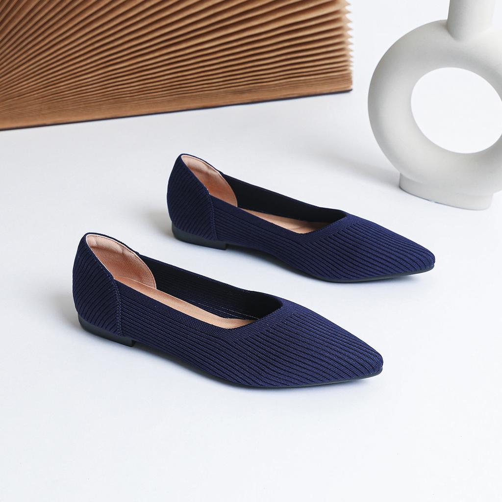 Women's Flat Shoes with Pointed Soft Knitted Sole Breathable and Comfortable Shoes Spring and Autumn 2025 New Model