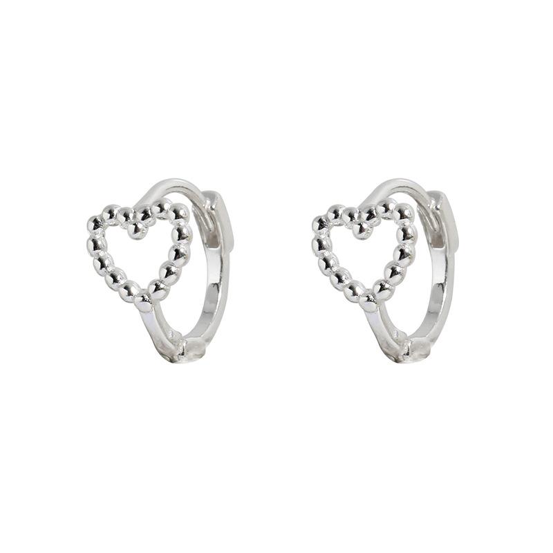 Fashion Hollow Love Ear Buckle Women'S Heart-Shaped Small Earrings Cute Sweet Girl Heart Simple Small Fresh Versatile Earrings