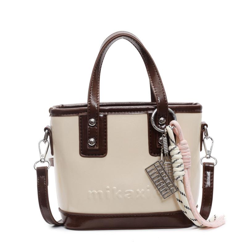 Handbag New Fashion Casual Shoulder Bag Versatile Messenger Bag