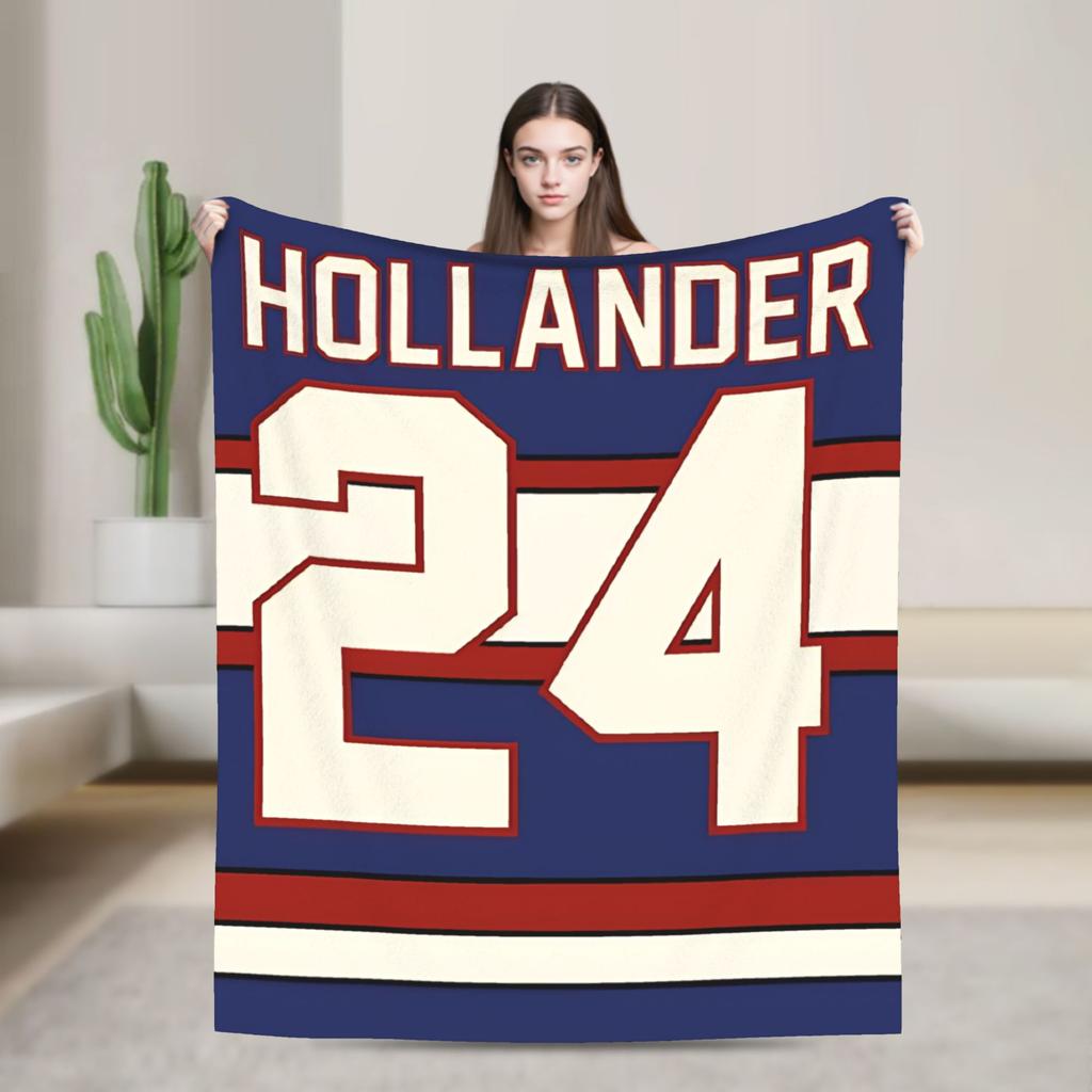 Heated Rivalry My self Portrait common loon Knitted Blanket Coral Fleece Plush Lightweight Thin Throw Blanket for Bed Bed Rug
