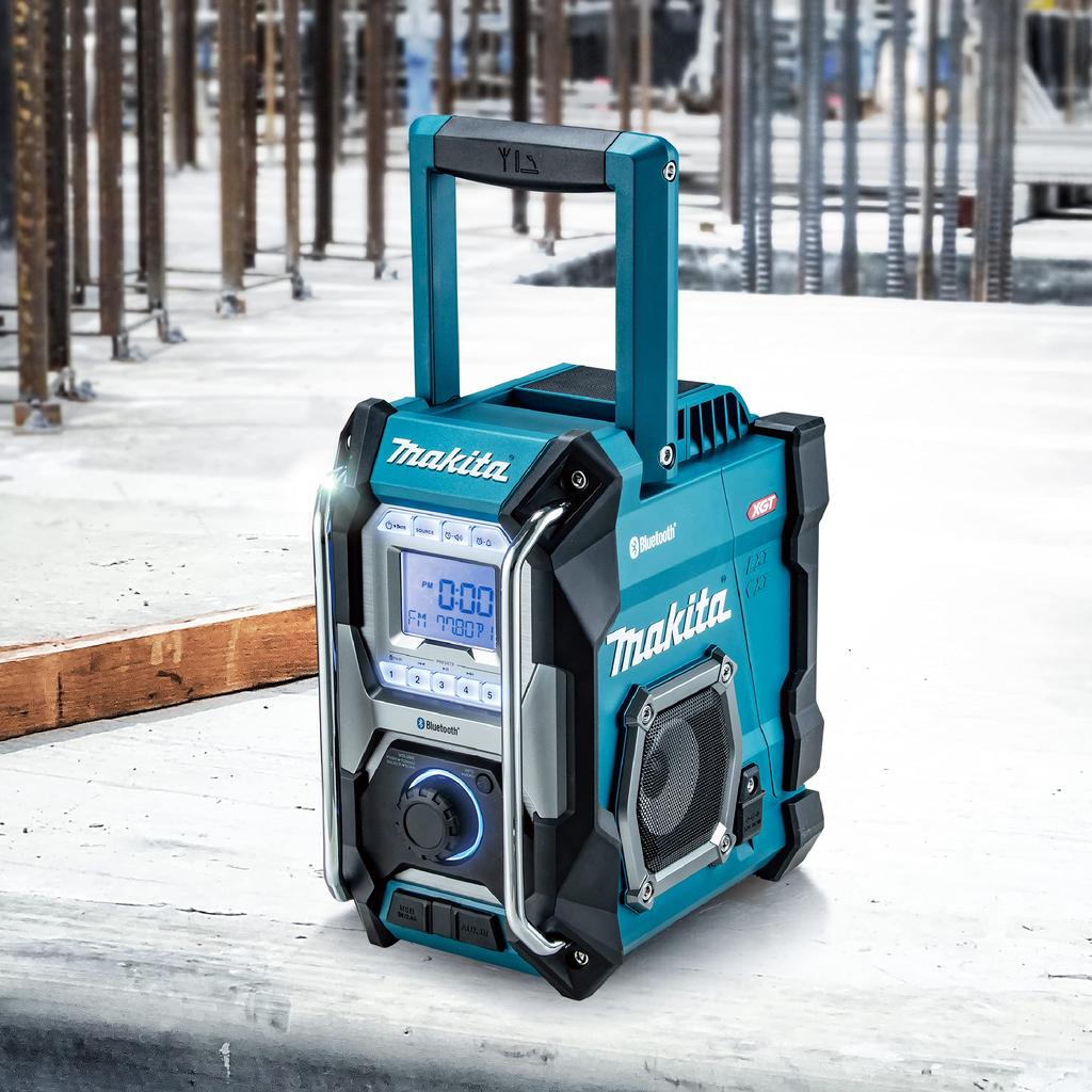 Аккумуляторное радио Makita MR001GZW 40Vmax Только блок Аккумулятор и зарядное устройство продаются (белый) (Только основное; Отдельно)