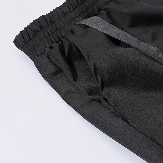 Мужские брюки-карго в стиле хип-хоп, индивидуальные прямые брюки с ремешком, декор, сплошной цвет, глубокая промежность, свободная уличная одежда, эластичная талия, мужские брюки с ремешками на щиколотке