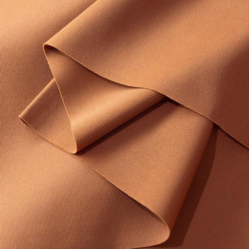 Бесшовное быстросохнущее нижнее белье из ледяного шелка со средней талией для женщин без бедер и живота. Удобные женские трусы для спорта и фитнеса.