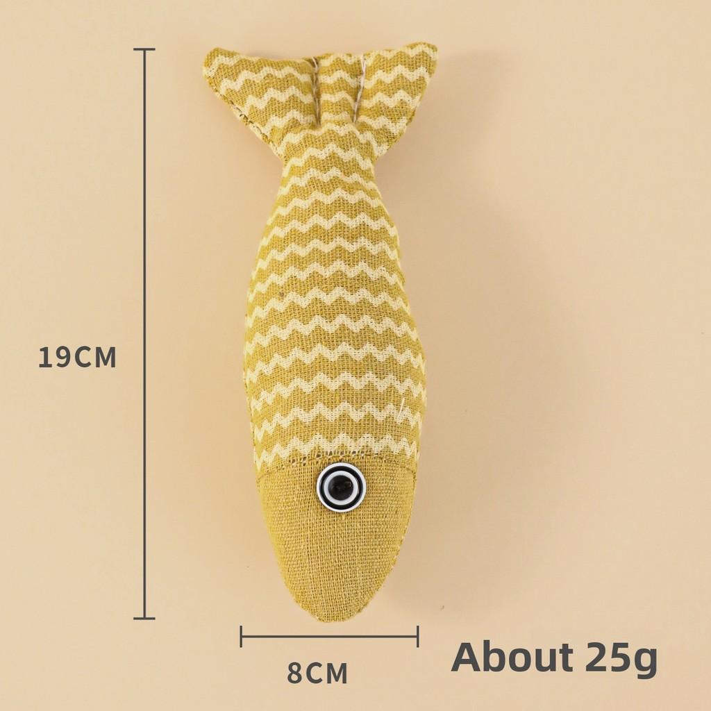 Pet Catnip Fish Chew Toy With Plush Material For Play And Dental Health