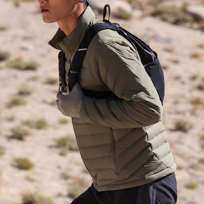 Asics Легкая Ветрозащитная Теплая Пуховая Куртка со Стойкой Воротником Мужские Куртки 2031F372-300