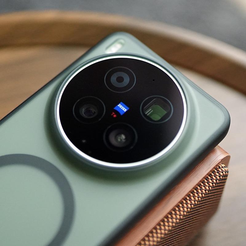 Для Vivo X300 Ultra Чехол Модный Новый Стиль Магнитный Для MagSafe Матовый Прозрачный Акриловый Чехол Легкий Ударопрочный Бампер