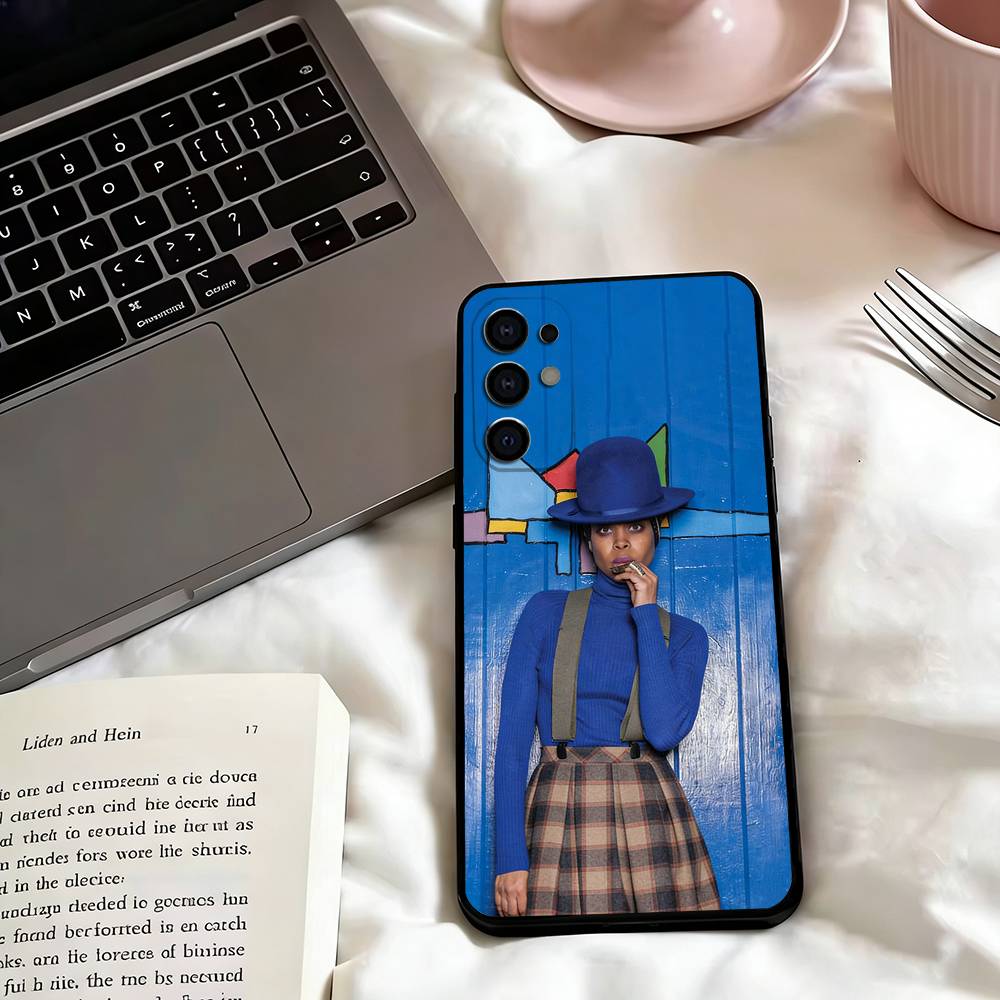Erykah-h Badu-U Singer Phone Case Black Silicone Soft For Samsung S25,S24,S21,S22,S23,S30,Ultra,S20,Plus,Fe,Lite