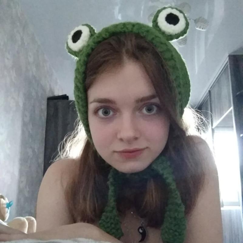 Winter Cute Women Frog Hat Crochet Costume Designer Beanie Hats Cap Women Bonnets Gift Hip-hop Cap Photography Knitted Hat
