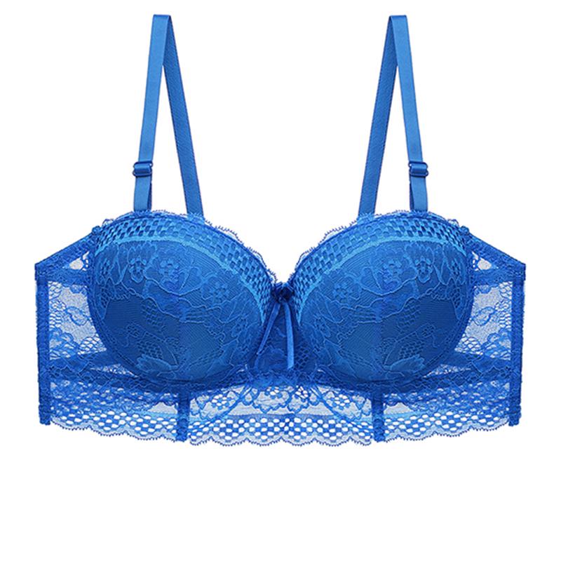 Красивый женский бюстгальтер в ассортименте