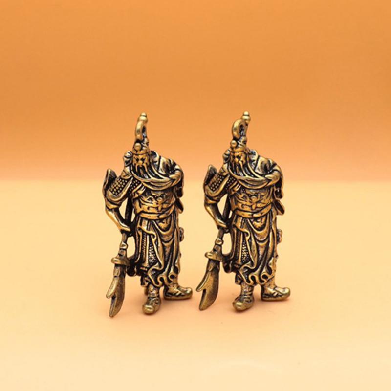 Винтажные медные китайские брелки с изображением бога богатства Гуань Гун, подвески, ретро-статуэтки Будды из латуни, мужские автомобильные брелоки, подарки на удачу