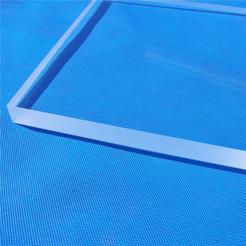 High purity transparent high temperature resistant quartz plate