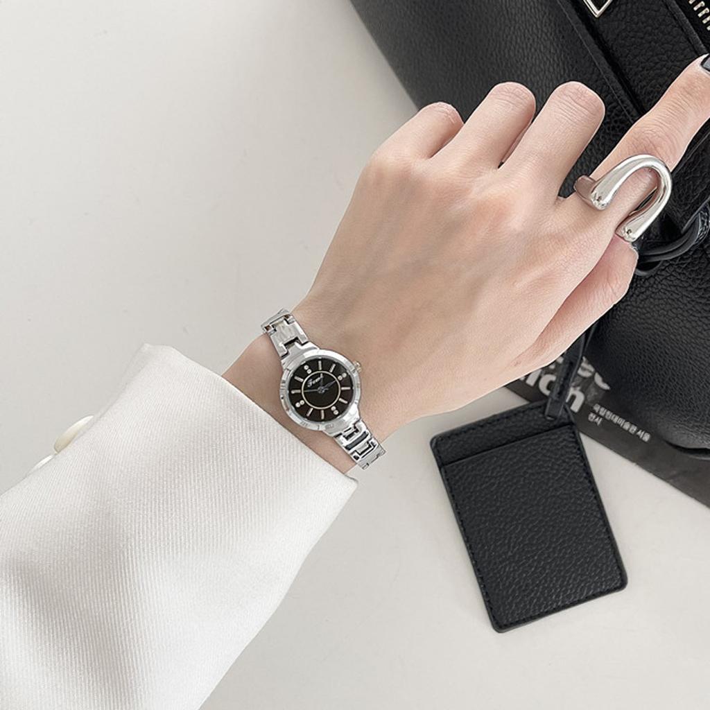 Fashion Women’s Leather Band Electronic Watch – Stylish Digital Wristwatch For Ladies, Elegant Design, Ideal Gift For Birthday, , Daily Wear