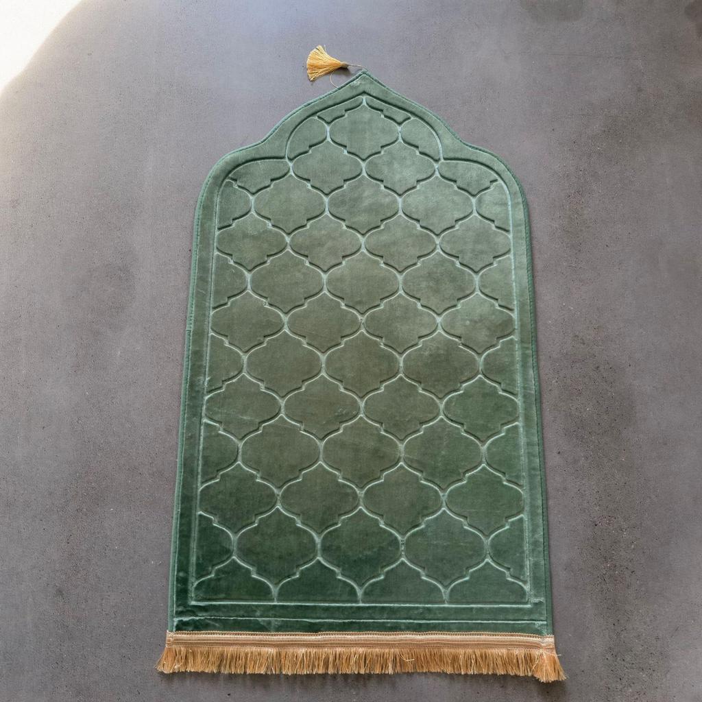 Cross-border Thick Raschel Prayer Mat with Irregular Embossed Design