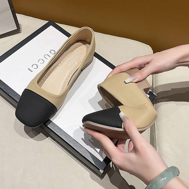 Женские туфли на мягкой подошве, универсальные туфли-лодочки с квадратным носком и мелким вырезом, маленькие кожаные туфли, осенняя новинка, темпераментные туфли Doudou, туфли для бабушек