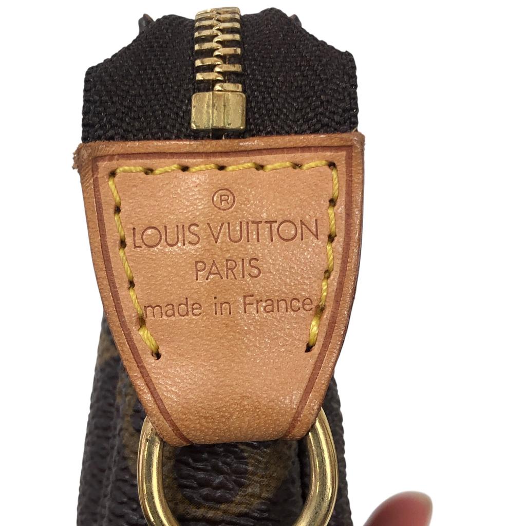 Used Louis Vuitton Monogram Mini Chain Pochette Accessoires Bag M58009