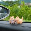 Поцелуй Лицо Кролик Котенок Кукла Декор для Автомобиля Смешные Полимерные Утки Лягушки Фигурки Интерьер Автомобиля Приборная Панель Милые Автомобильные Аксессуары