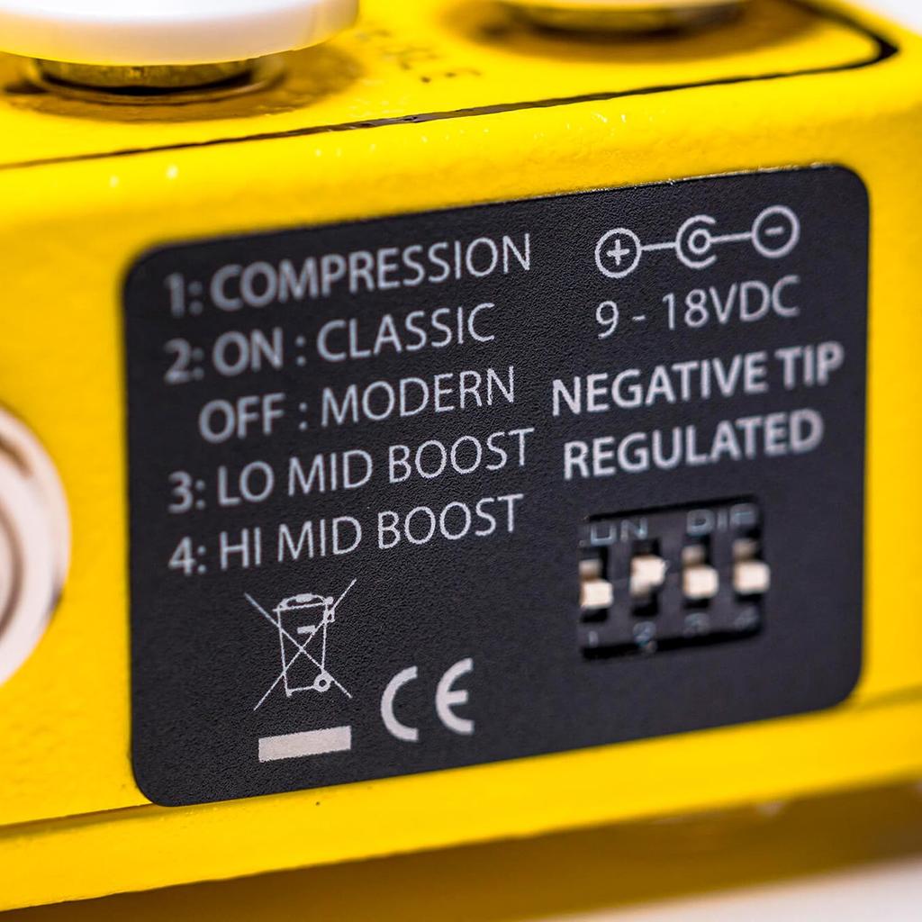 Xotic Effects AC Booster V2 Overdrive Pedal