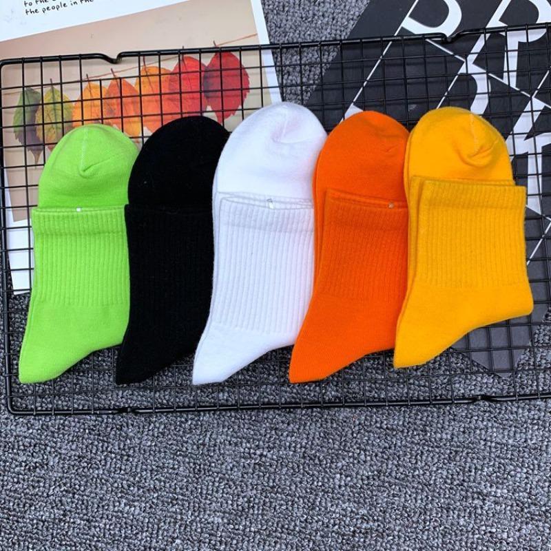 5 Pairs of Tide Solid Colour College Style Sports Mid-calf Cotton Socks Men and Women Couples Short Socks