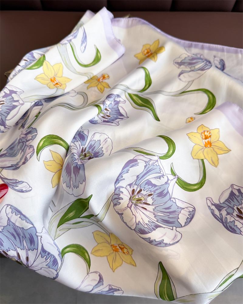 70cm Scarf Soft Satin Women Summer Shawls And Wrap Hijab Scarves Femme Pashmina Echarpe Designer Beach Stole Bandana