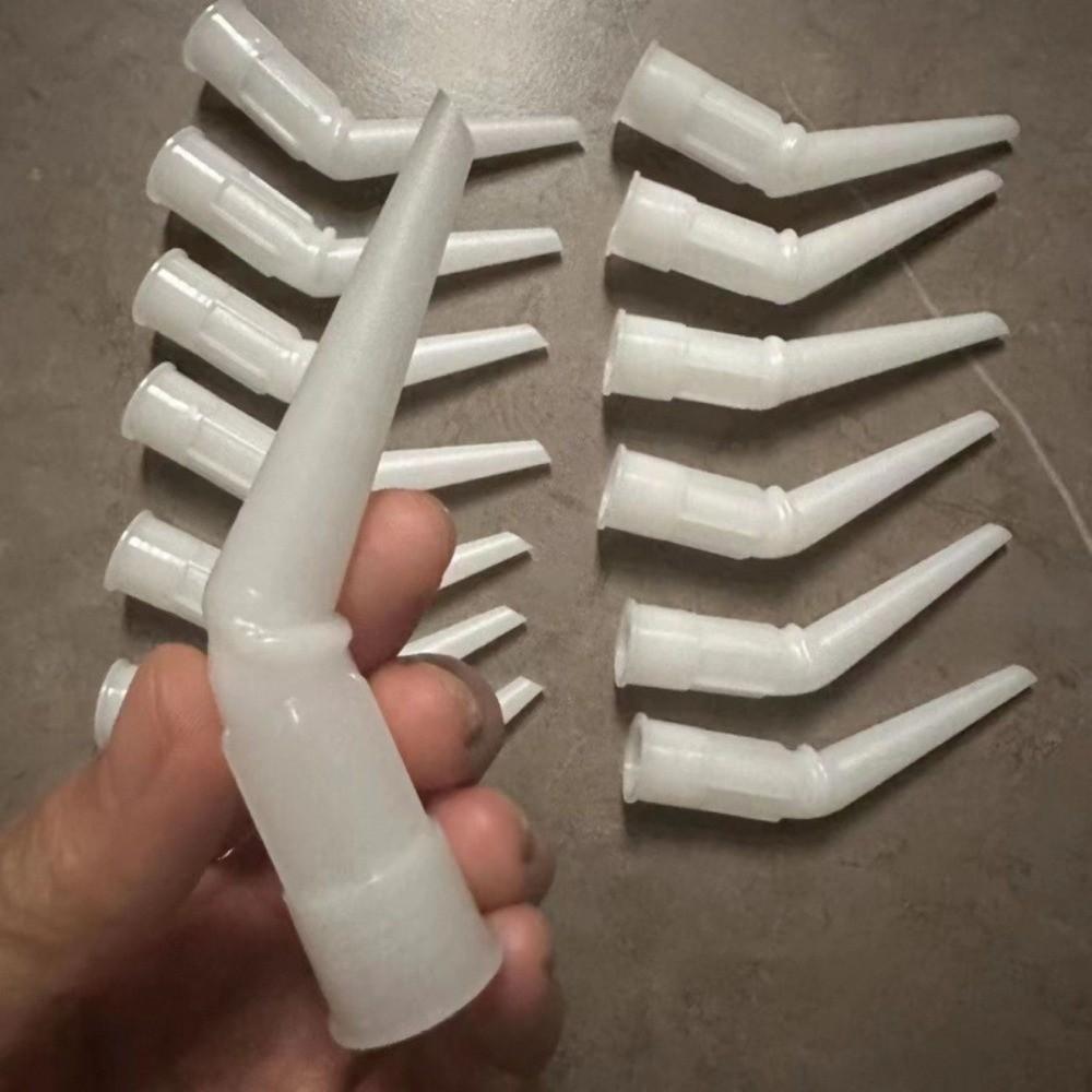 Versatile Caulking Nozzles Standard Fit Plastic Caulk Nozzles Tile Floor Sealing