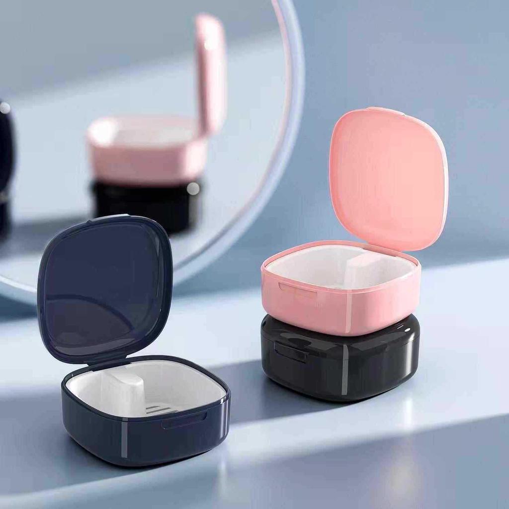 Compact Invisible Braces and Retainers Holder with Easy-Clean Sliding Cover