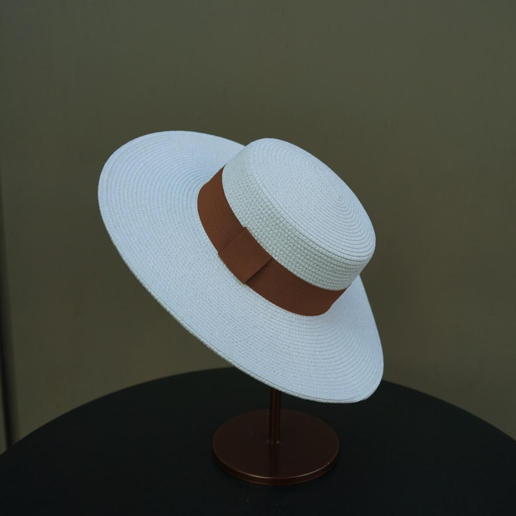 Korea Foreign Trade Summer French Wide Brim White Black Flat Top Straw Hat Women'S Sunshade Sun Hat Panama Top Hat