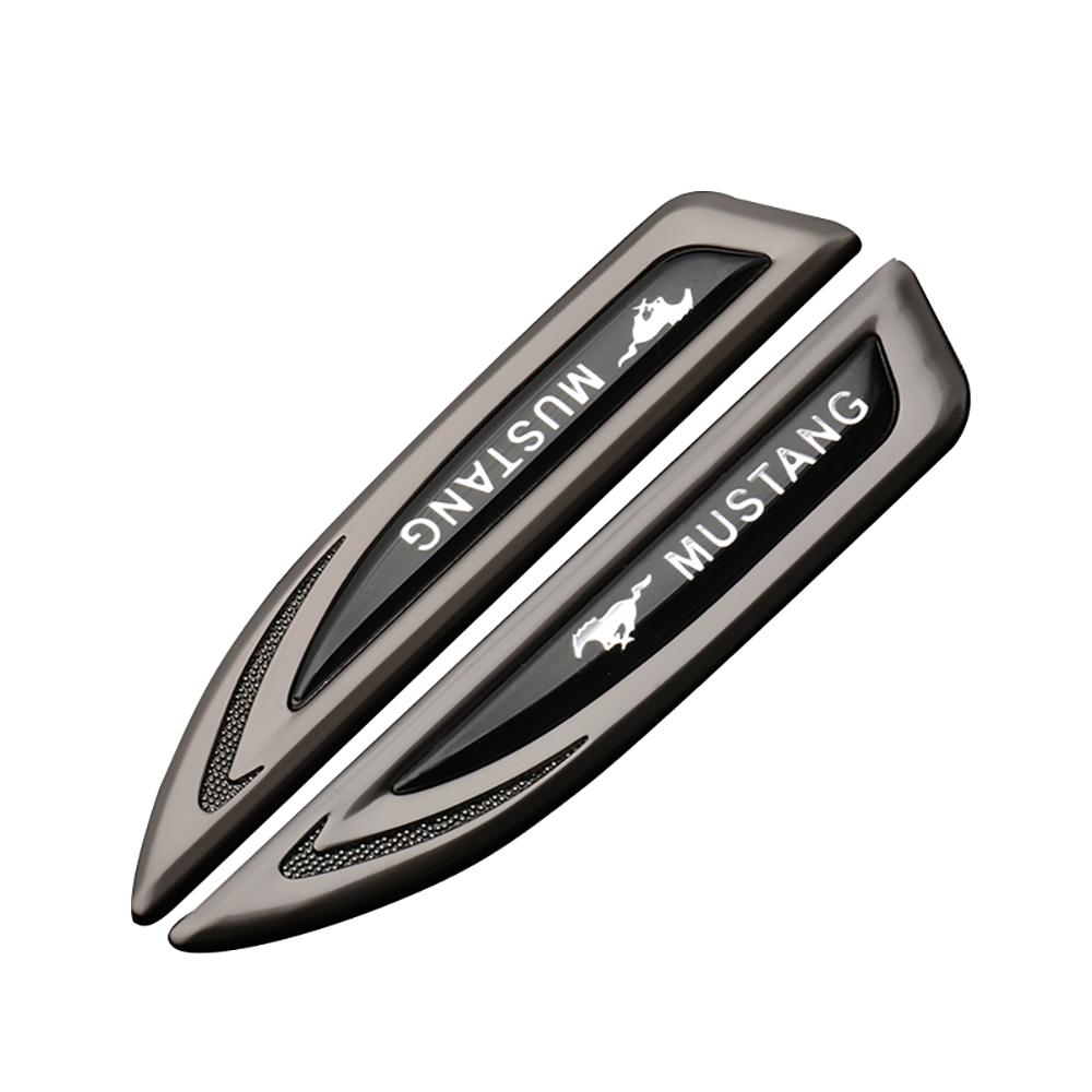 AKN1 2pcs Car Styling Side Fender Body Emblem Stickers Knife Badges Decoration For Ford Fiesta Focus 2 MK3 Mondeo MK4 Mustang Ranger
