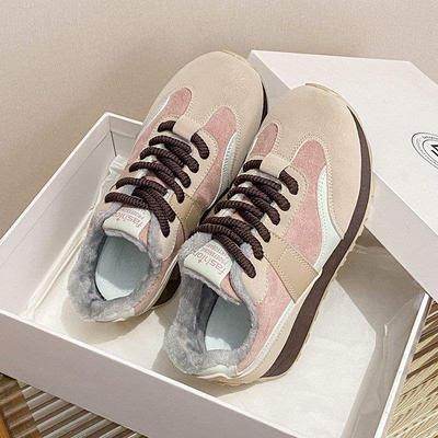 Женская обувь – Кроссовки