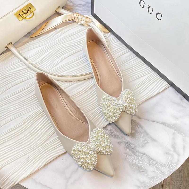 Новые женские кожаные туфли на плоской подошве Красивый жемчужный бант Повседневные туфли-лодочки Модные слипоны Лоферы