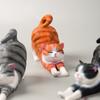 Мини-фигурки кошек Yousheng, милые статуэтки кошек из смолы, статуя кошки в позе растяжения, скульптура маленького котенка для внутреннего домашнего офиса, полки, рабочего стола