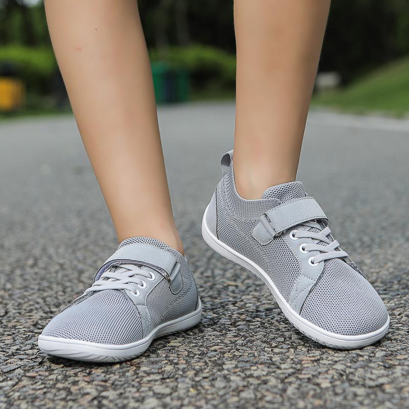 Kids Wide Toe Sports Shoes Breathable Barefoot Walking Shoes Children Elastic Casual Sneakers Outdoor Trainers Non-slip