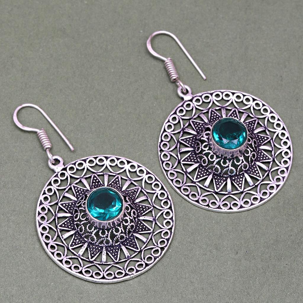 Серьги-гвоздики из стерлингового золота с голубым топазом и драгоценными камнями в лондонском стиле