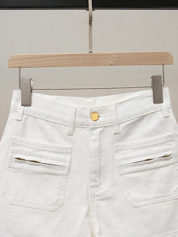 Женские осенние шорты А-силуэта в стиле кэжуал с карманами карго и молнией