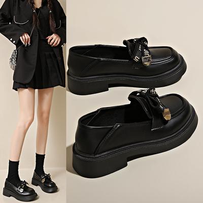 Модные лоферы на платформе с мягкой подошвой женские осень 2025 новые на толстом каблуке с бантом туфли из маленькой кожи на одной педали